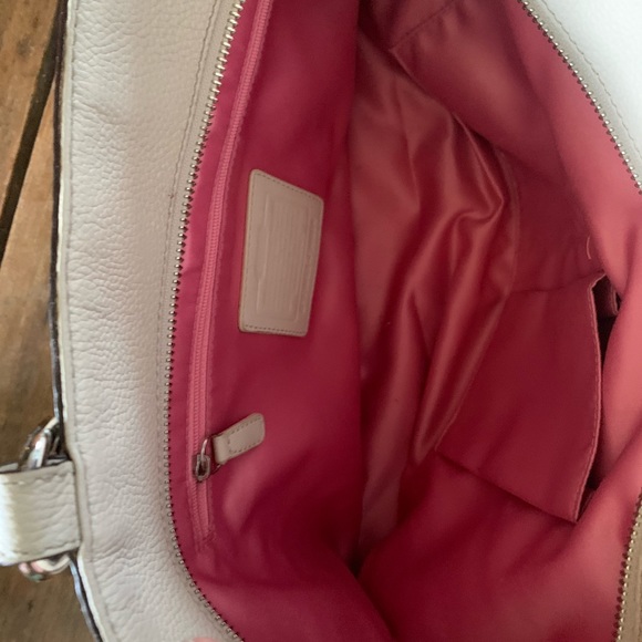 Coach Handbag - Picture 4 of 4